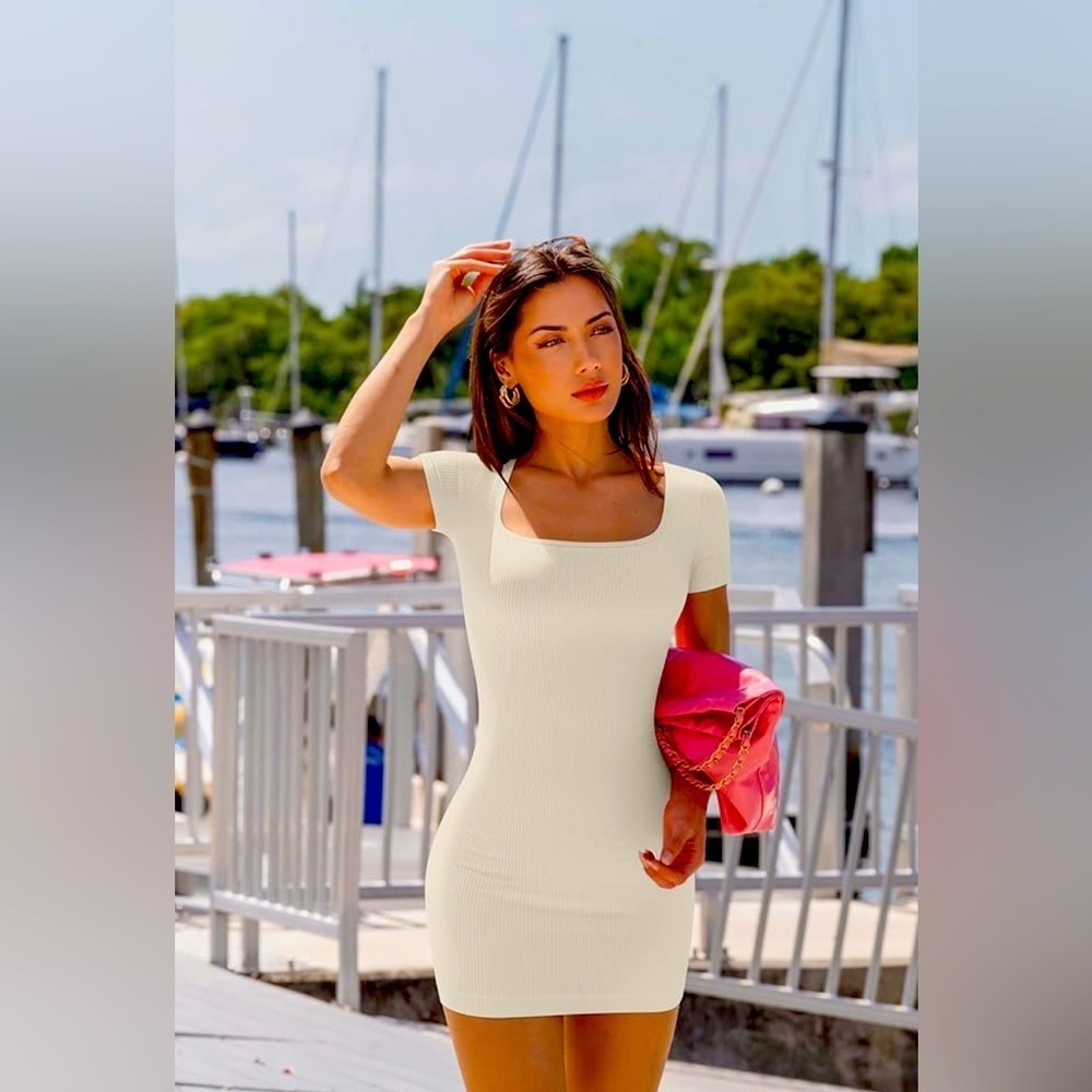 Mini Dress Sexy Ribbed Short Sleeve Square Neck Bodycon Mini Dress.
8048